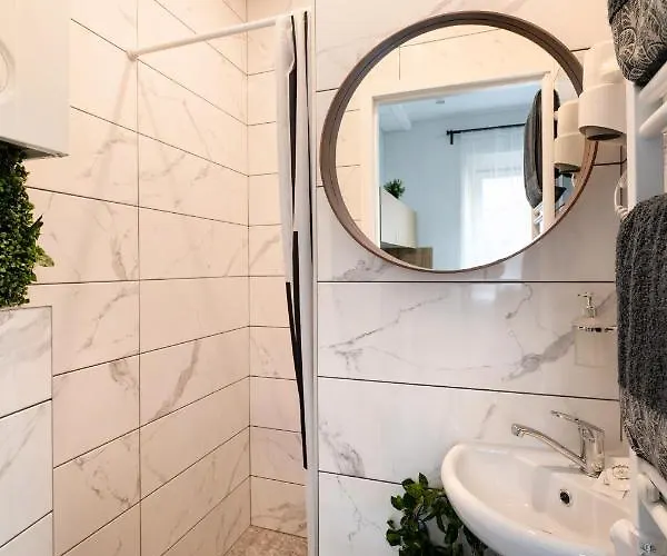 Felicija Old Town With Parking דירה